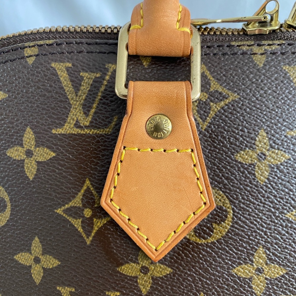 LOUIS VUITTON Monogram Alma PM - Picture 7 of 16